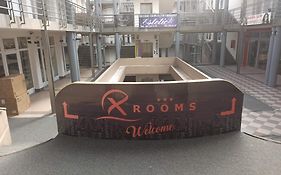 X Rooms