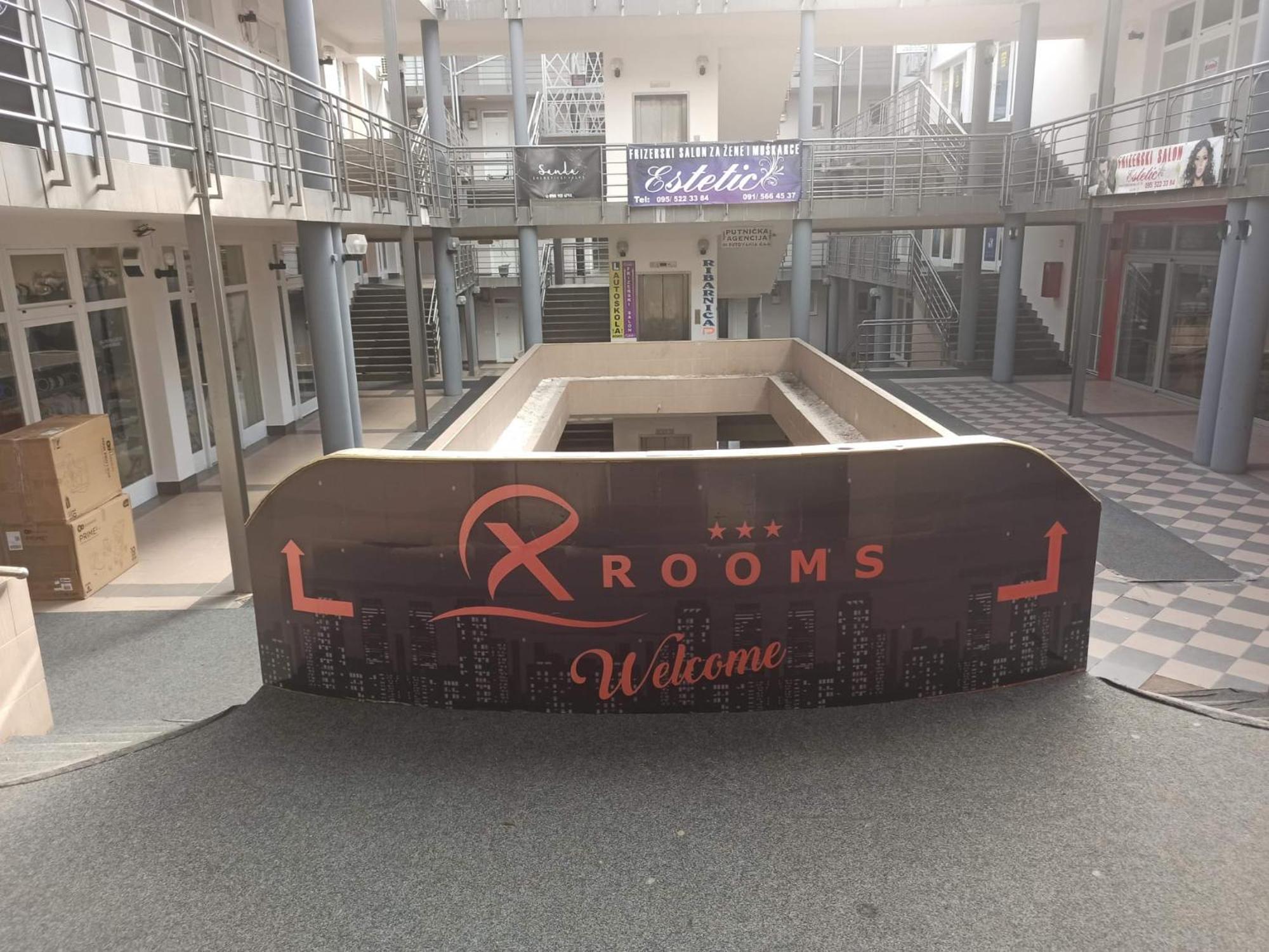 X Rooms Nasice Exterior foto